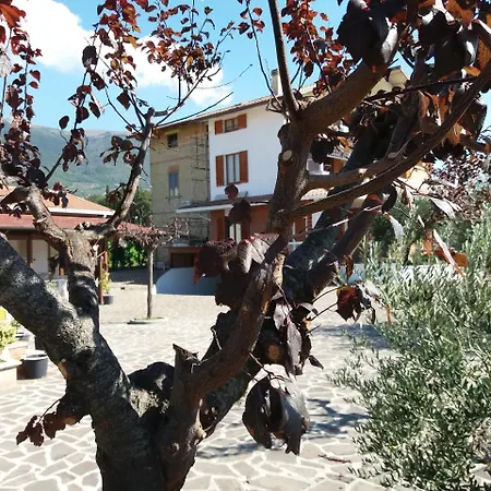 فندق مبيت وإفطار Ciancaleoni 3*