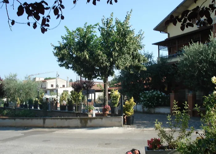 فندق مبيت وإفطار Ciancaleoni ريفيوتورتو